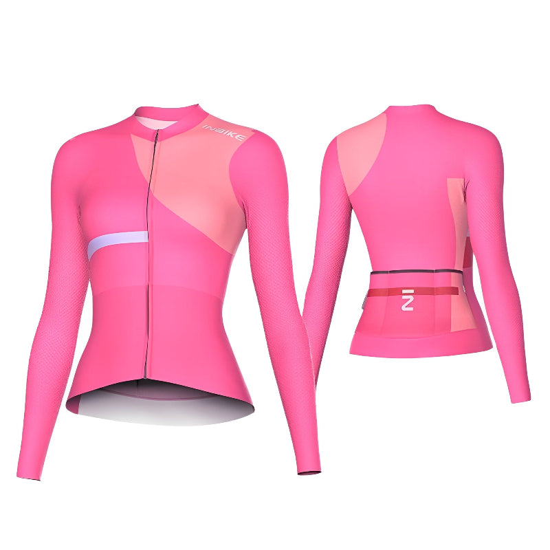 Rear view of cycling jersey showing anti-slip hem and 3 pockets