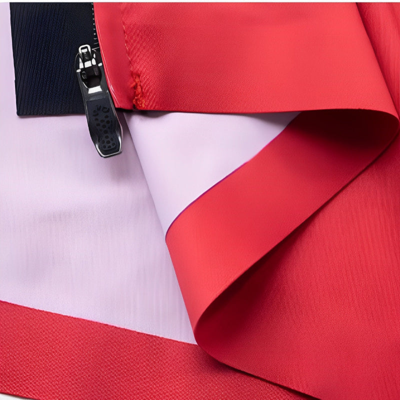 detail of short sleeve cycling jersey men in polyester